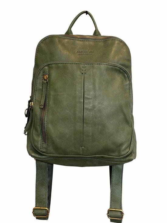 gold plate louis vuitton inventpdr backpack Used Louis Vuitton backpack minor scruffs zipper on